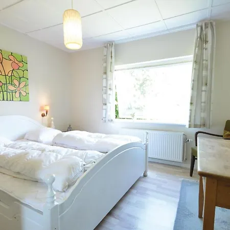 Two-bedroom Holiday In Holiday home